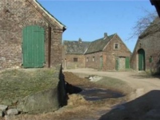 Oude boerderijen bij Hanselaer